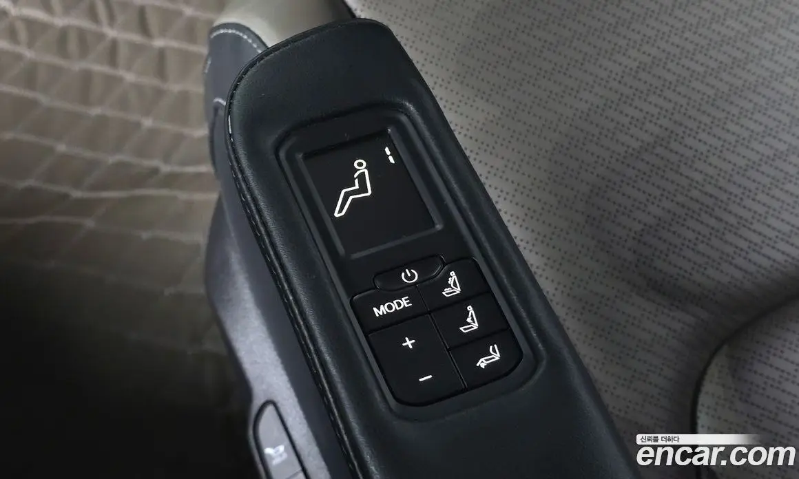 Kia Carnival 2025 3.5 автомат (гидро), фото 28