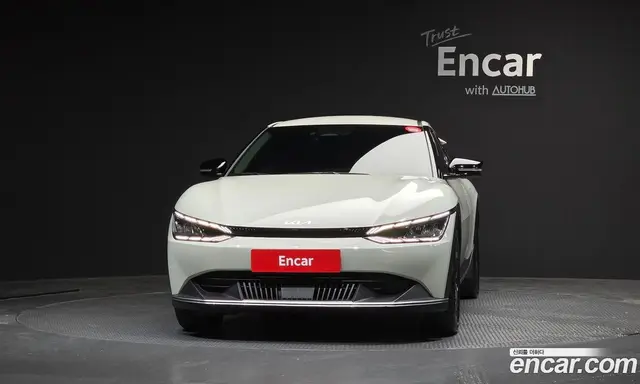Kia EV6 2023 0.1 автомат (гидро), миниатюра 3