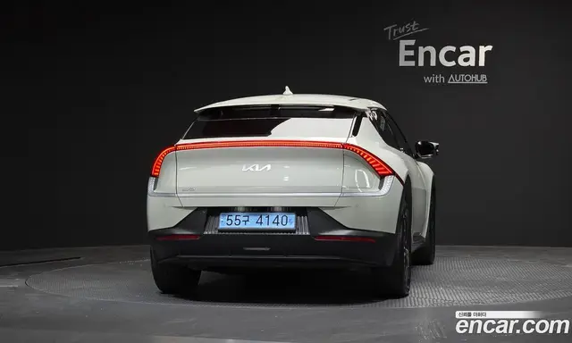 Kia EV6 2023 0.1 автомат (гидро), миниатюра 4