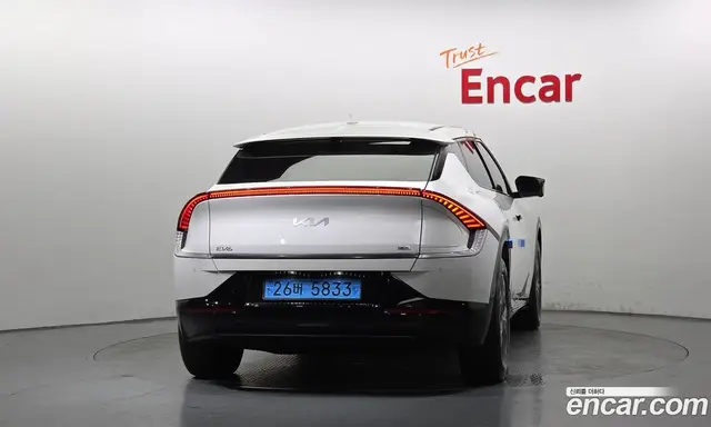 Kia EV6 2024 0.1 автомат (гидро), миниатюра 4