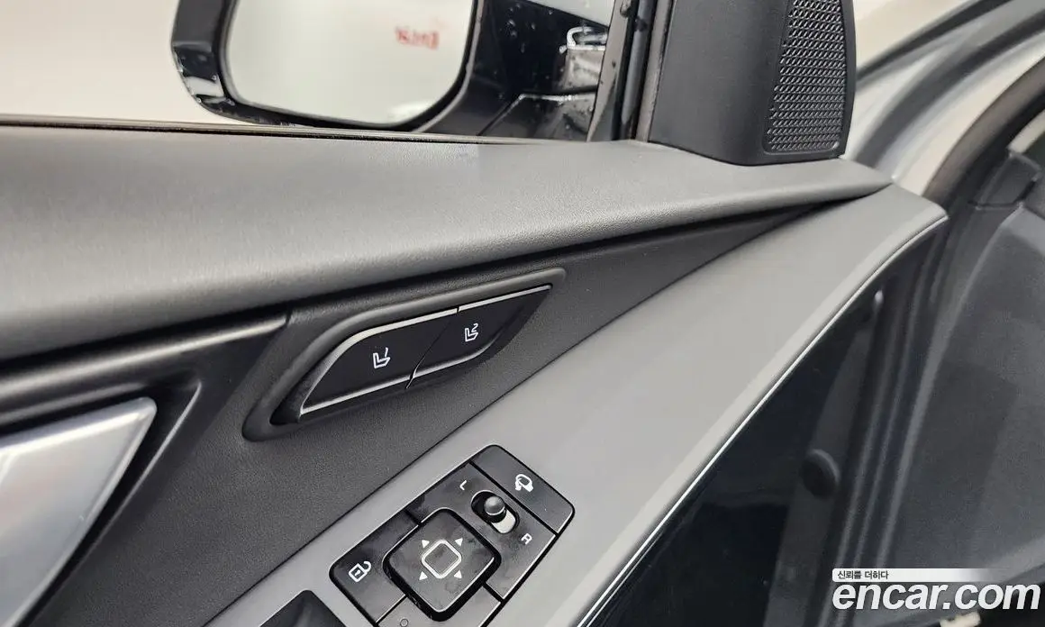 Kia Niro 2023 0.2 автомат (гидро), фото 29