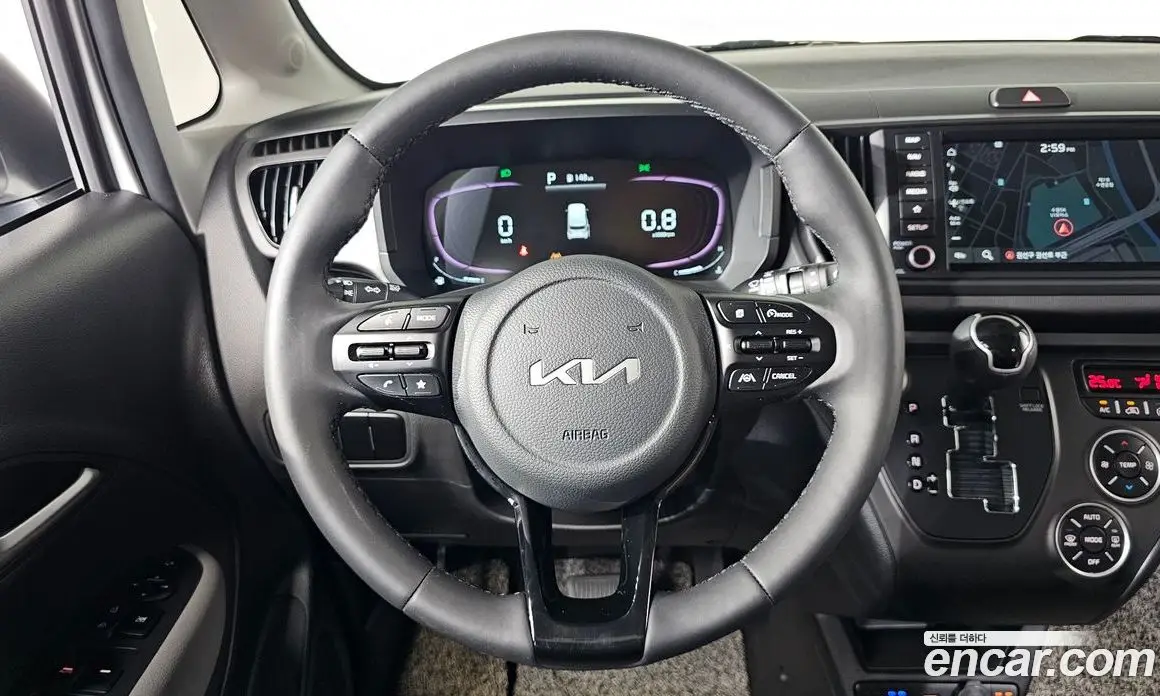 Kia Ray 2022 1.0 автомат (гидро), фото 18