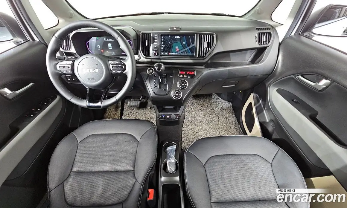 Kia Ray 2022 1.0 автомат (гидро), фото 10