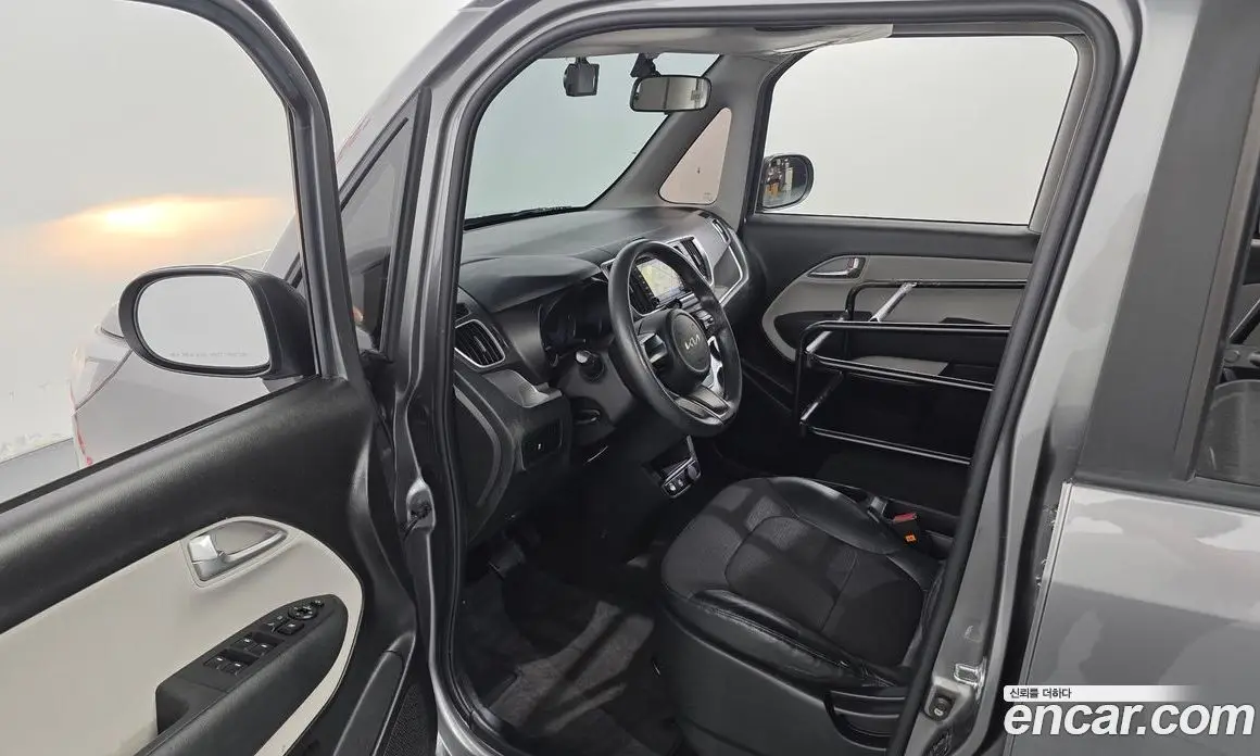 Kia Ray 2022 1.0 автомат (гидро), фото 13