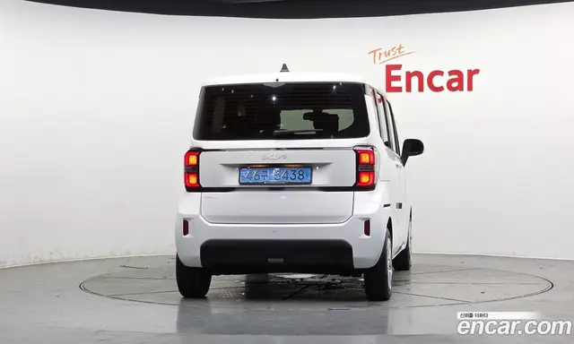 Kia Ray 2023 0.1 автомат (гидро), миниатюра 3