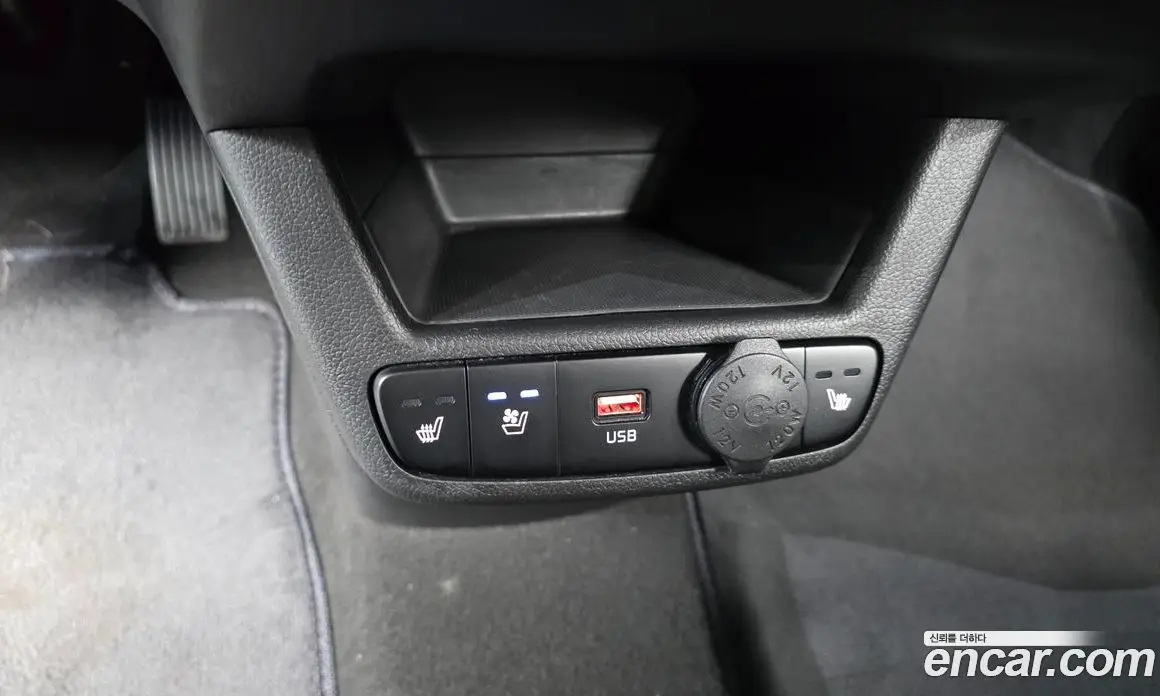 Kia Ray 2023 0.1 автомат (гидро), фото 28