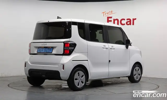 Kia Ray 2023 0.1 автомат (гидро), миниатюра 1