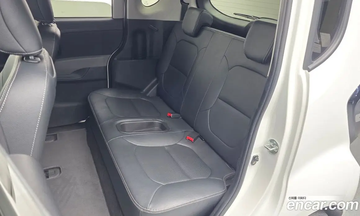 Kia Ray 2023 0.1 автомат (гидро), фото 15