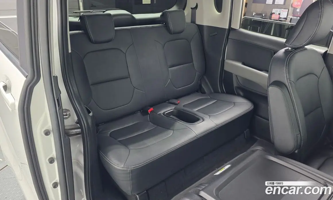 Kia Ray 2023 0.1 автомат (гидро), фото 17