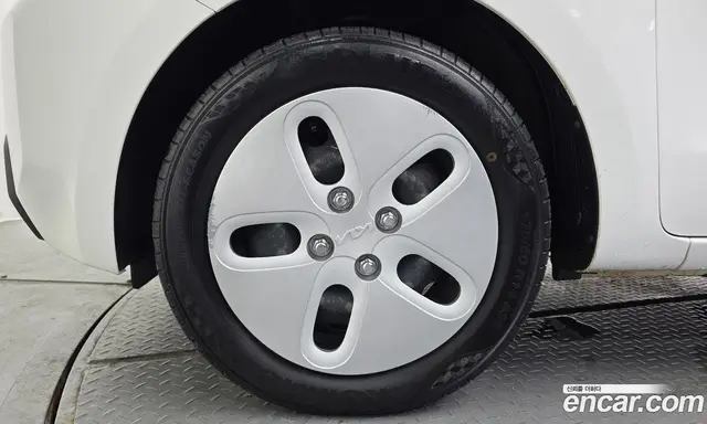 Kia Ray 2023 0.1 автомат (гидро), миниатюра 4