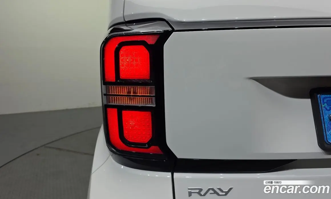 Kia Ray 2023 0.1 автомат (гидро), фото 8