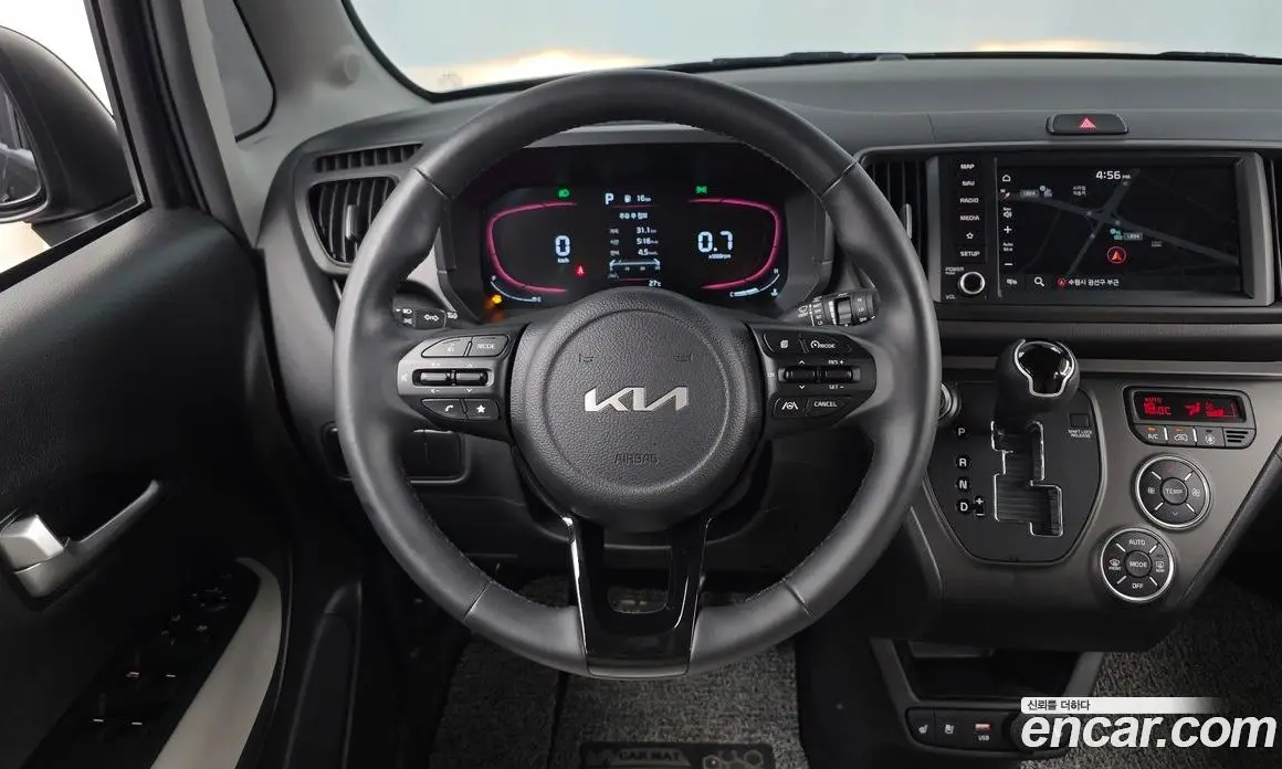 Kia Ray 2023 1.0 автомат (гидро), фото 13