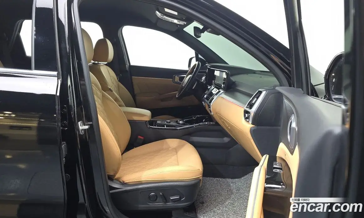 Kia Sorento 2023 2.5 автомат (гидро), фото 17