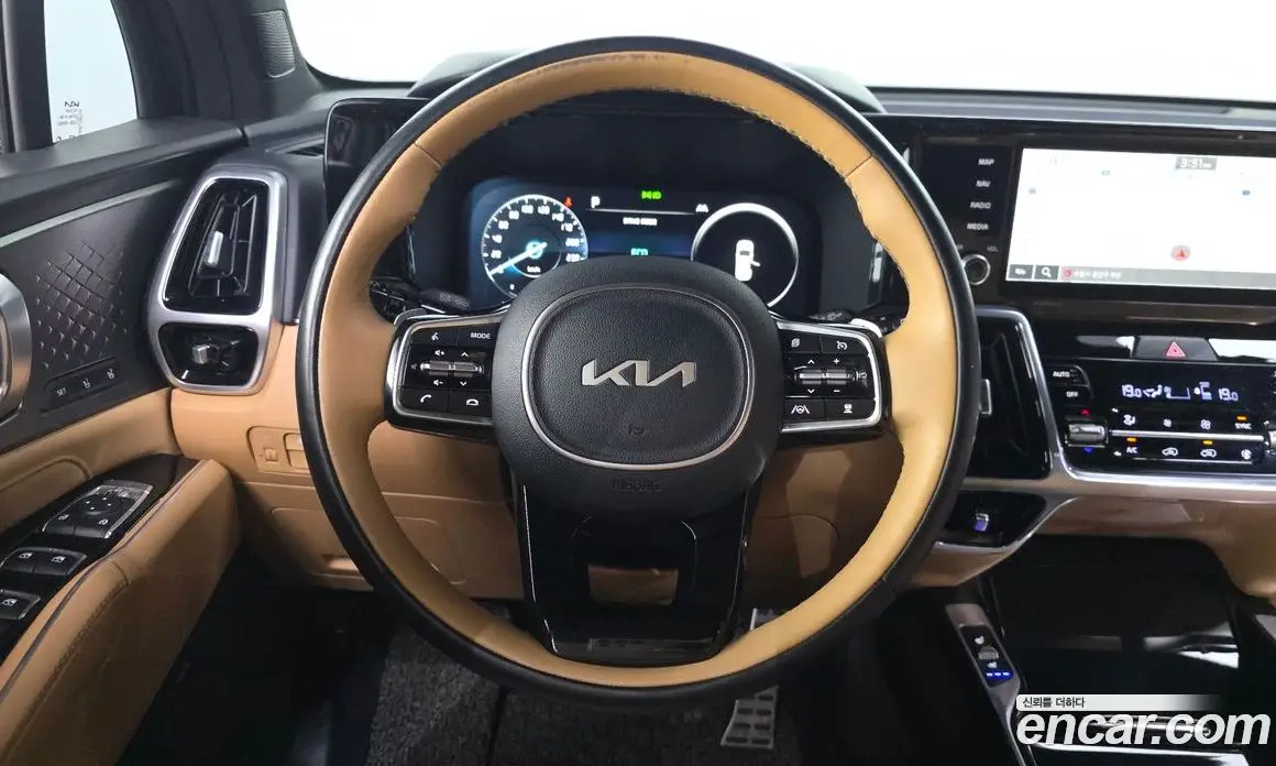 Kia Sorento 2023 2.5 автомат (гидро), фото 19