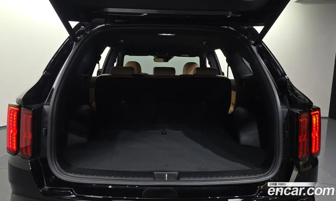 Kia Sorento 2023 2.5 автомат (гидро), фото 26