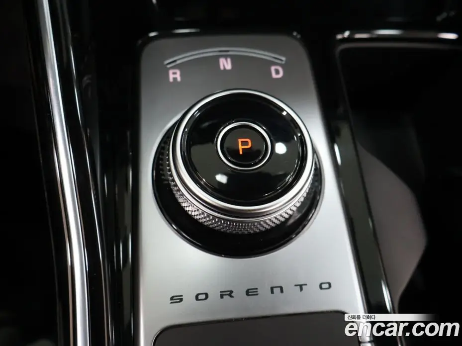 Kia Sorento 2023 1.6 автомат (гидро), фото 13
