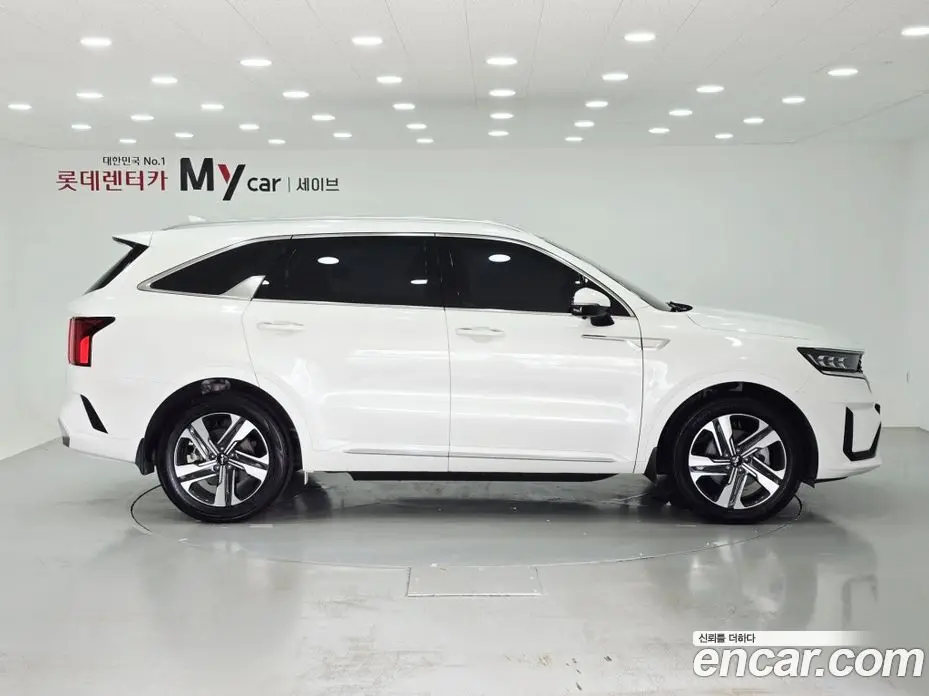 Kia Sorento 2023 1.6 автомат (гидро), фото 6
