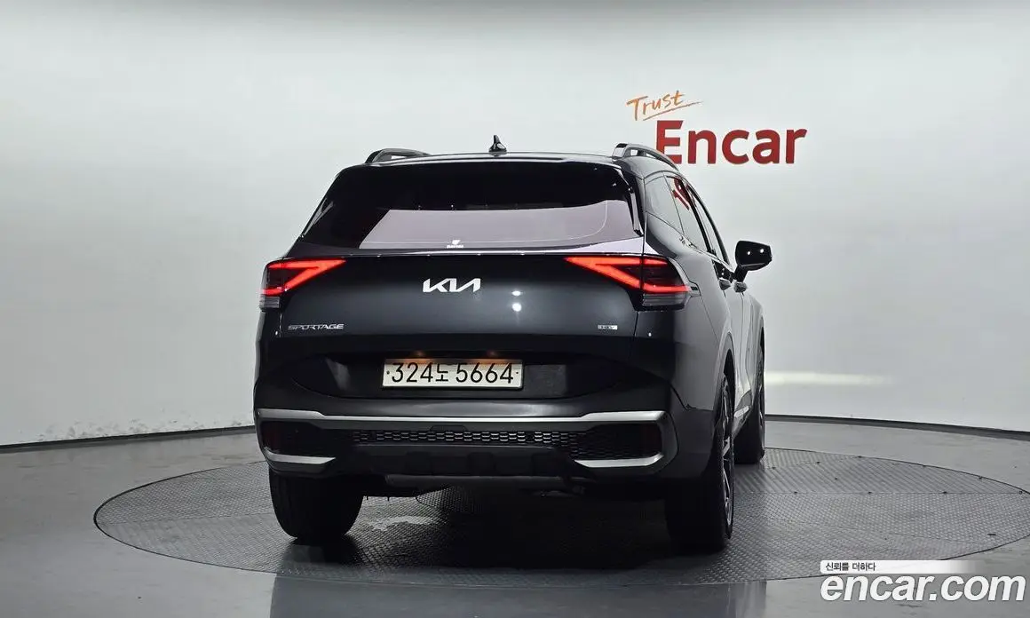 Kia Sportage 2023 1.6 автомат (гидро), фото 3