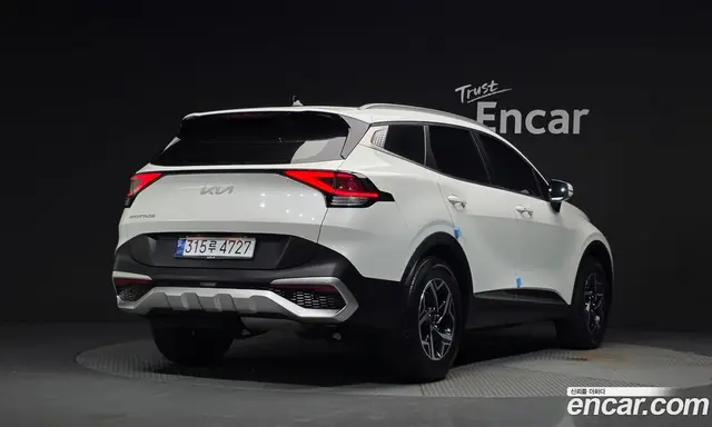 Kia Sportage 2023 2.0 автомат (гидро), миниатюра 2