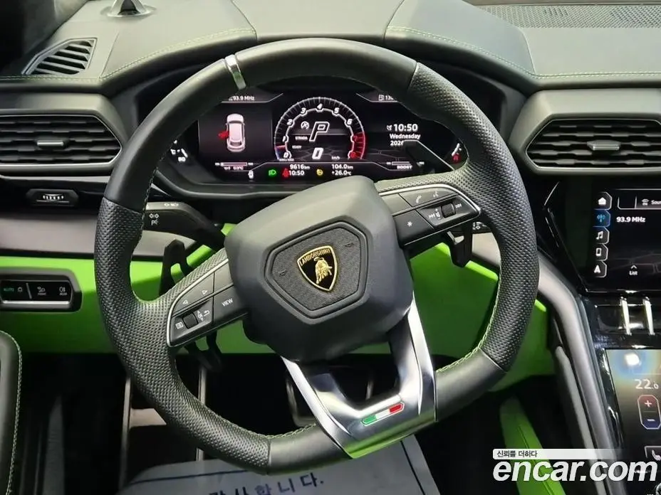 Lamborghini Urus 2022 4.0 автомат (гидро), фото 9