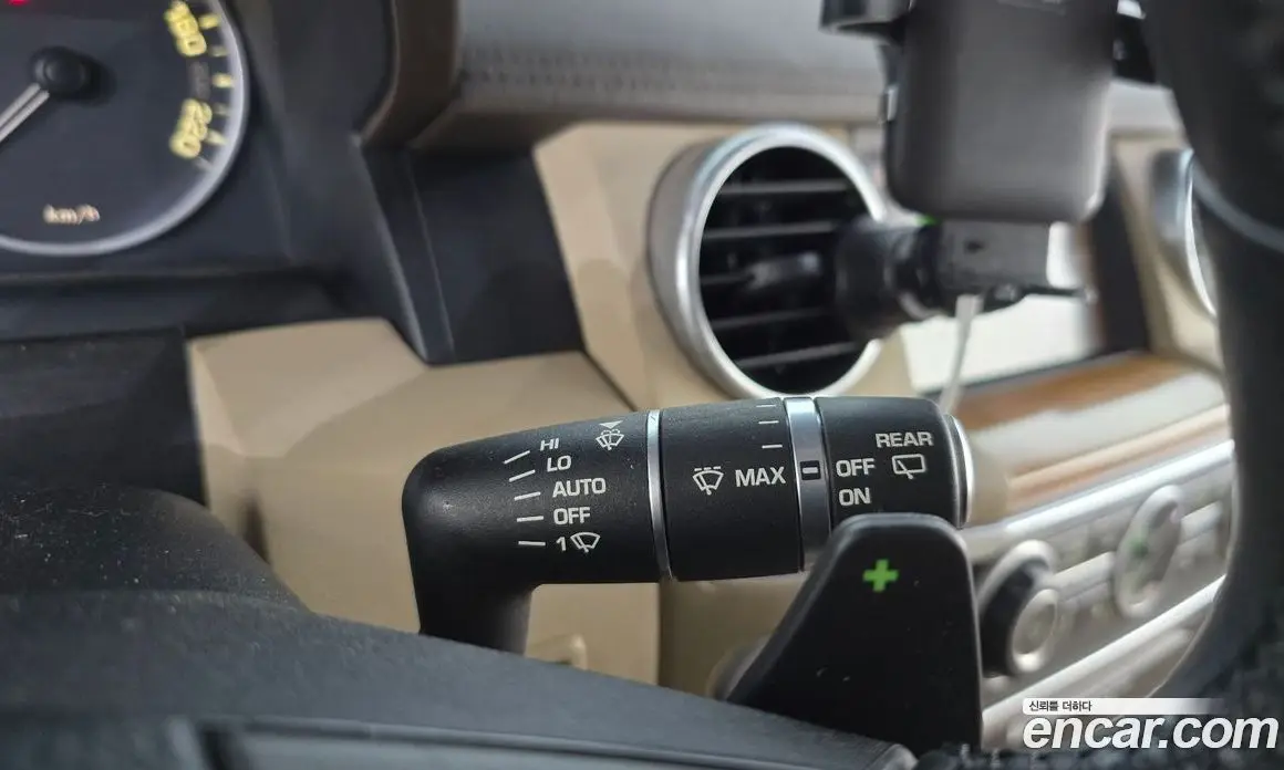 Land Rover Discovery 2015 3.0 автомат (гидро), фото 17