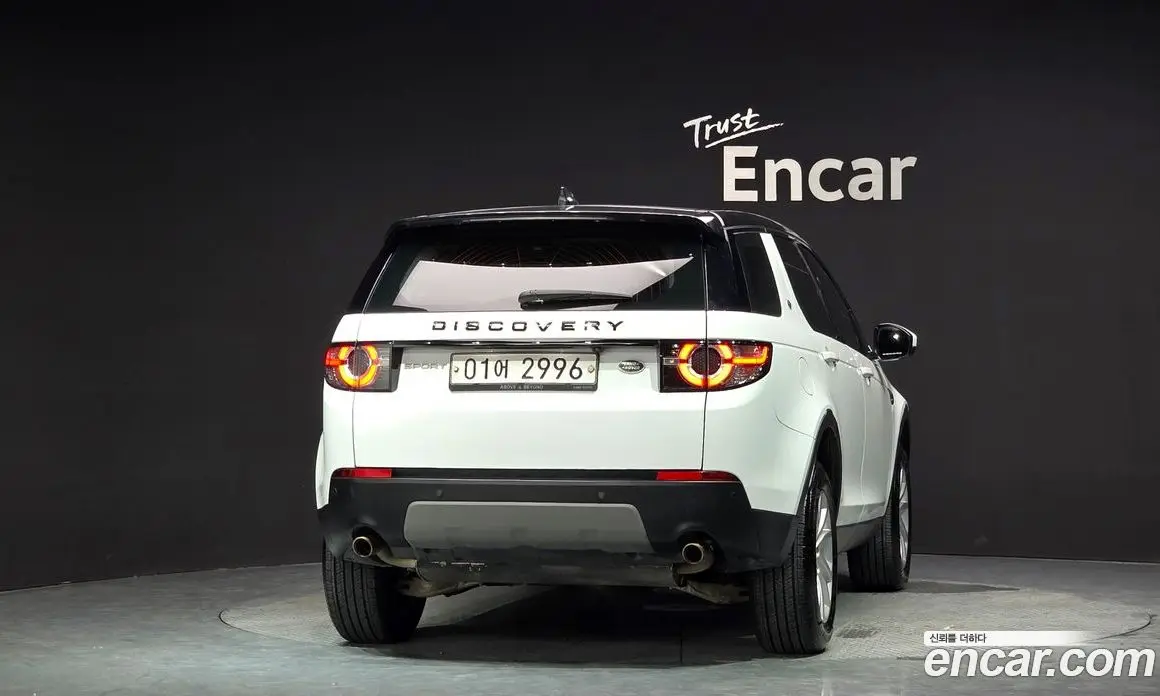 Land Rover Discovery Sport 2018 2.0 автомат (гидро), фото 4