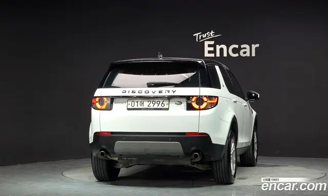 Land Rover Discovery Sport 2018 2.0 автомат (гидро), миниатюра 4