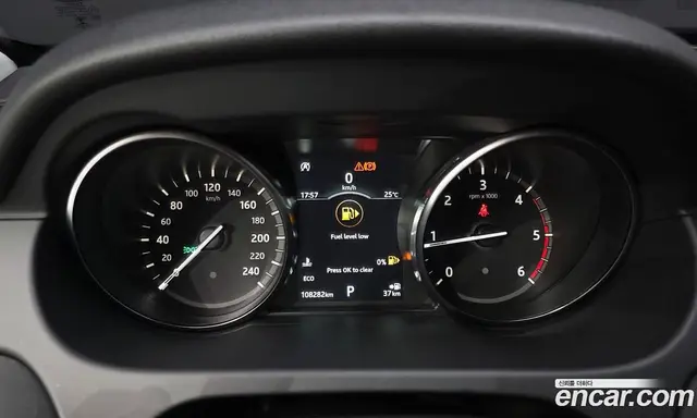 Land Rover Discovery Sport 2018 2.0 автомат (гидро), миниатюра 8