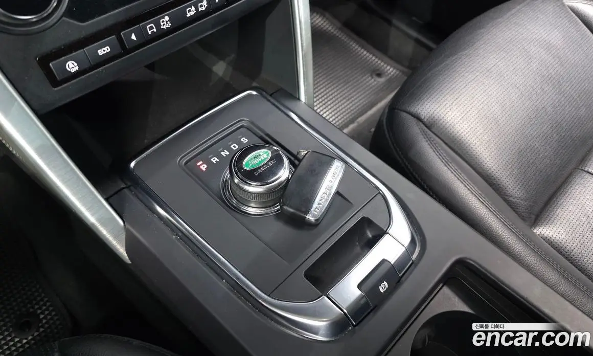 Land Rover Discovery Sport 2018 2.0 автомат (гидро), фото 9