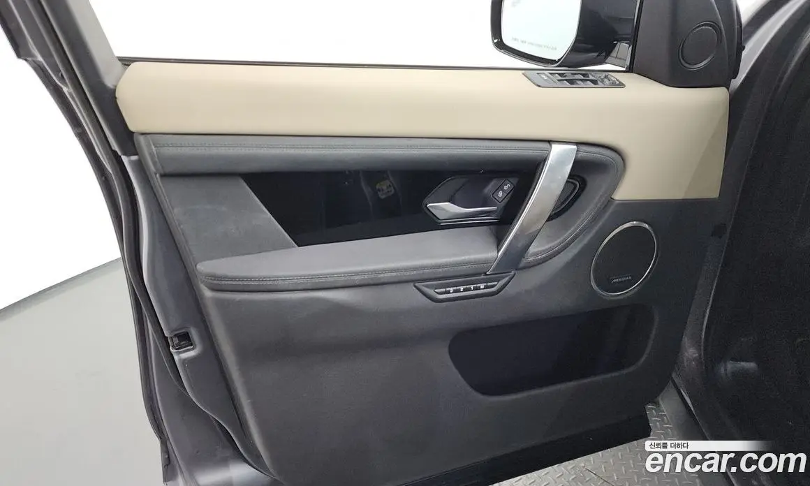 Land Rover Discovery Sport 2020 2.0 автомат (гидро), фото 14