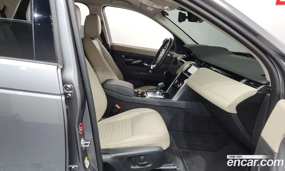 Land Rover Discovery Sport 2020 2.0 автомат (гидро), фото 16