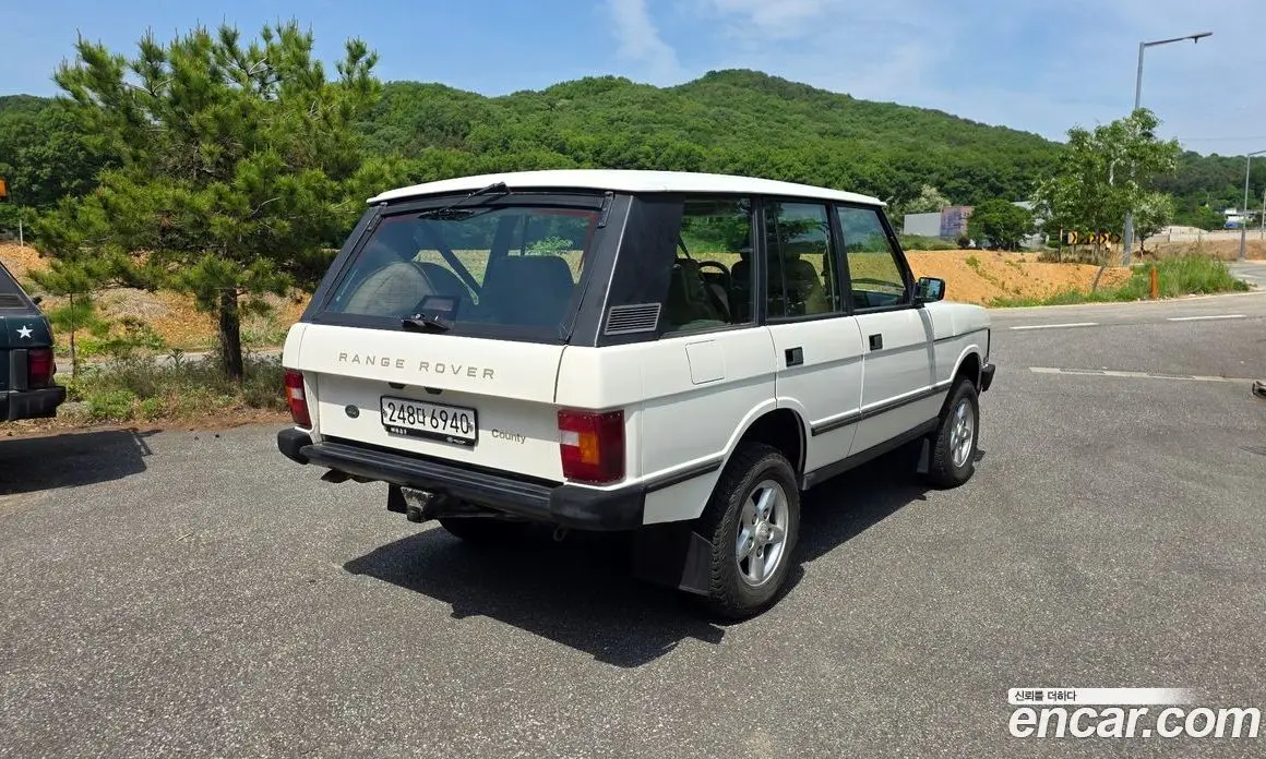 Land Rover Range Rover 2024 3.9 автомат (гидро), фото 4