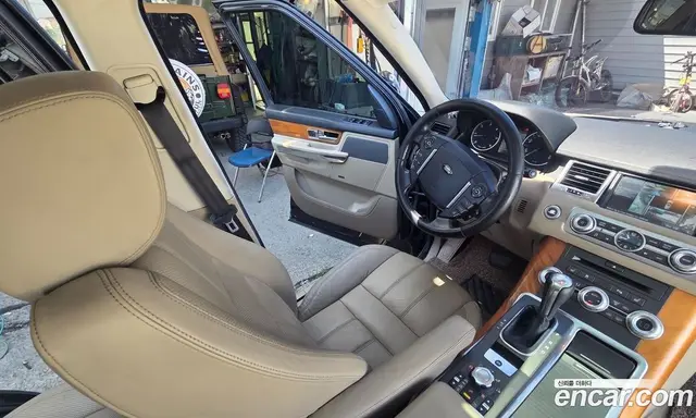 Land Rover Range Rover Sport 2009 3.0 автомат (гидро), миниатюра 10