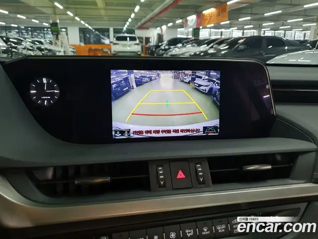 Lexus ES 2020 2.5 автомат (гидро), миниатюра 10