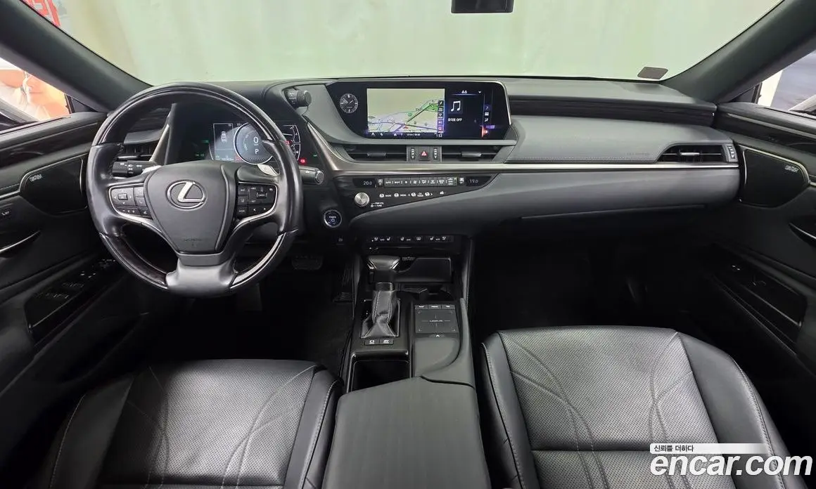 Lexus ES 2021 2.5 автомат (гидро), фото 7