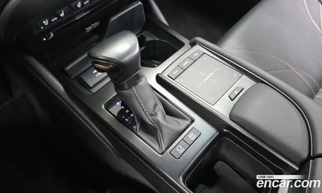Lexus ES 2021 2.5 автомат (гидро), миниатюра 9