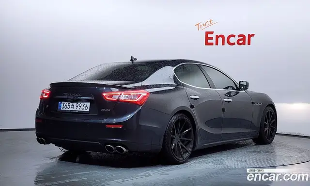 Maserati Ghibli 2015 3.0 автомат (гидро), миниатюра 2