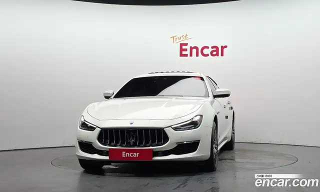 Maserati Ghibli 2020 3.0 автомат (гидро), миниатюра 3
