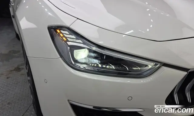 Maserati Ghibli 2020 3.0 автомат (гидро), миниатюра 8