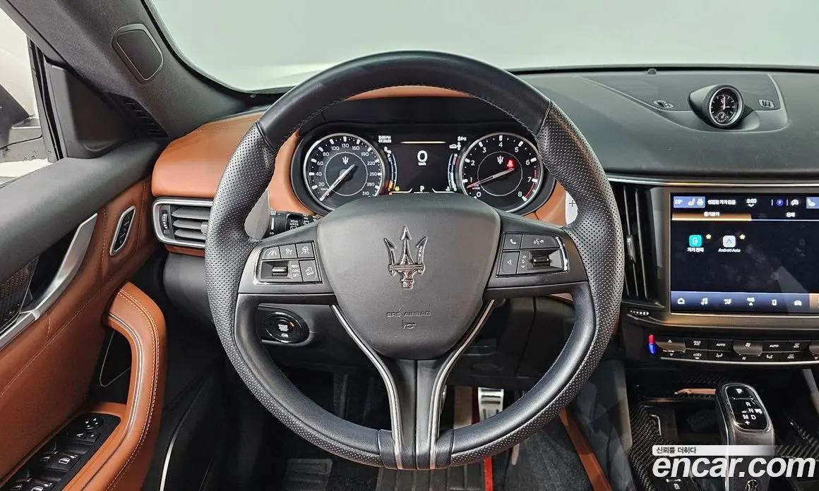 Maserati Levante 2022 3.0 автомат (гидро), фото 12