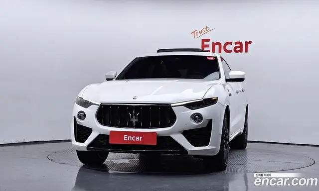 Maserati Levante 2022 3.0 автомат (гидро), миниатюра 3