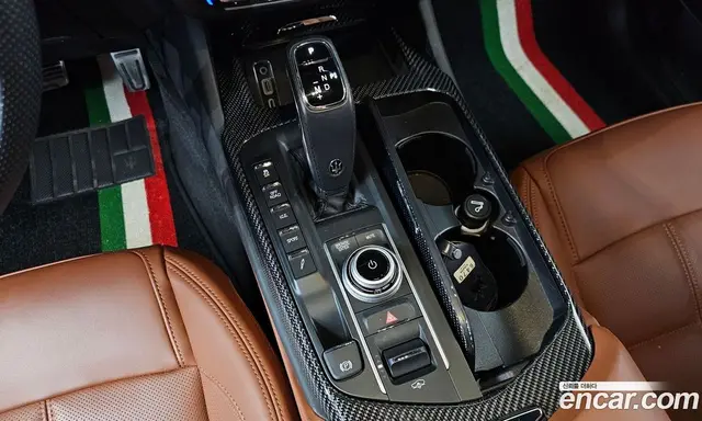 Maserati Levante 2022 3.0 автомат (гидро), миниатюра 9