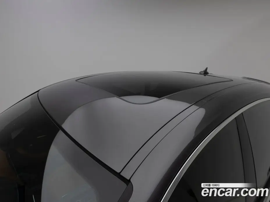 Maserati Levante 2023 3.0 автомат (гидро), фото 18