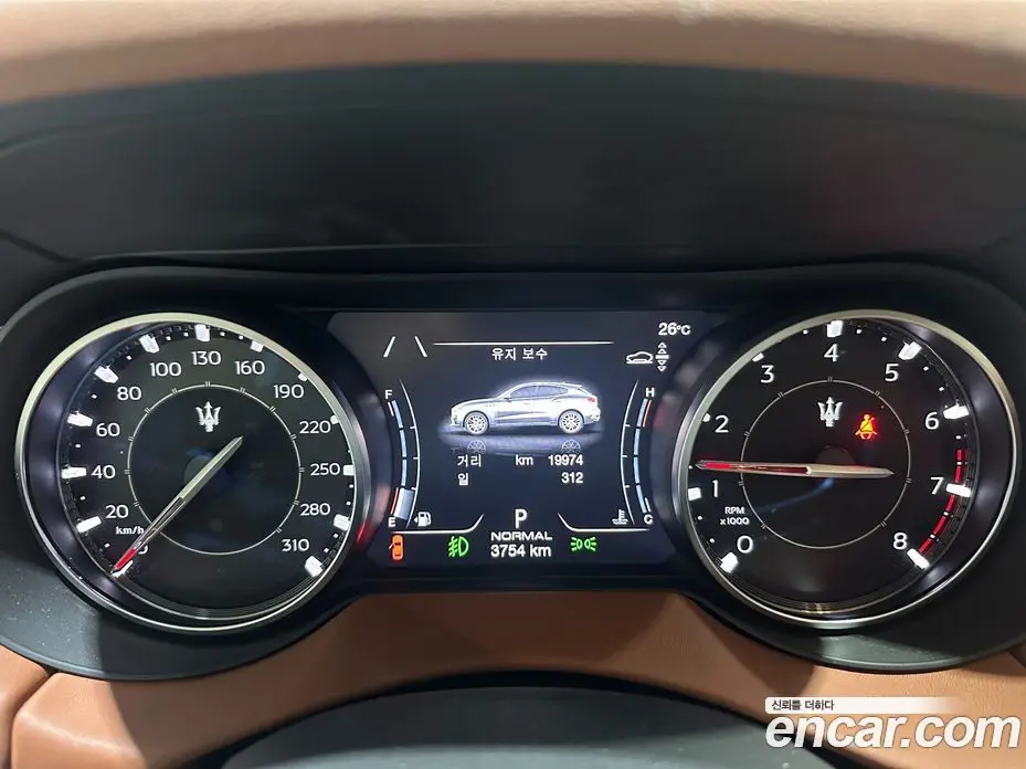 Maserati Levante 2023 3.0 автомат (гидро), фото 8