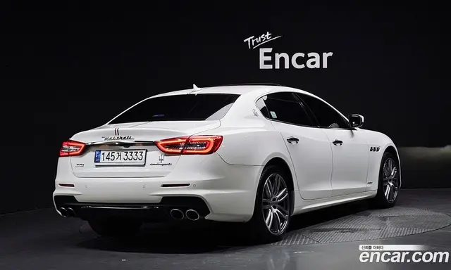Maserati Quattroporte 2018 3.0 автомат (гидро), миниатюра 2