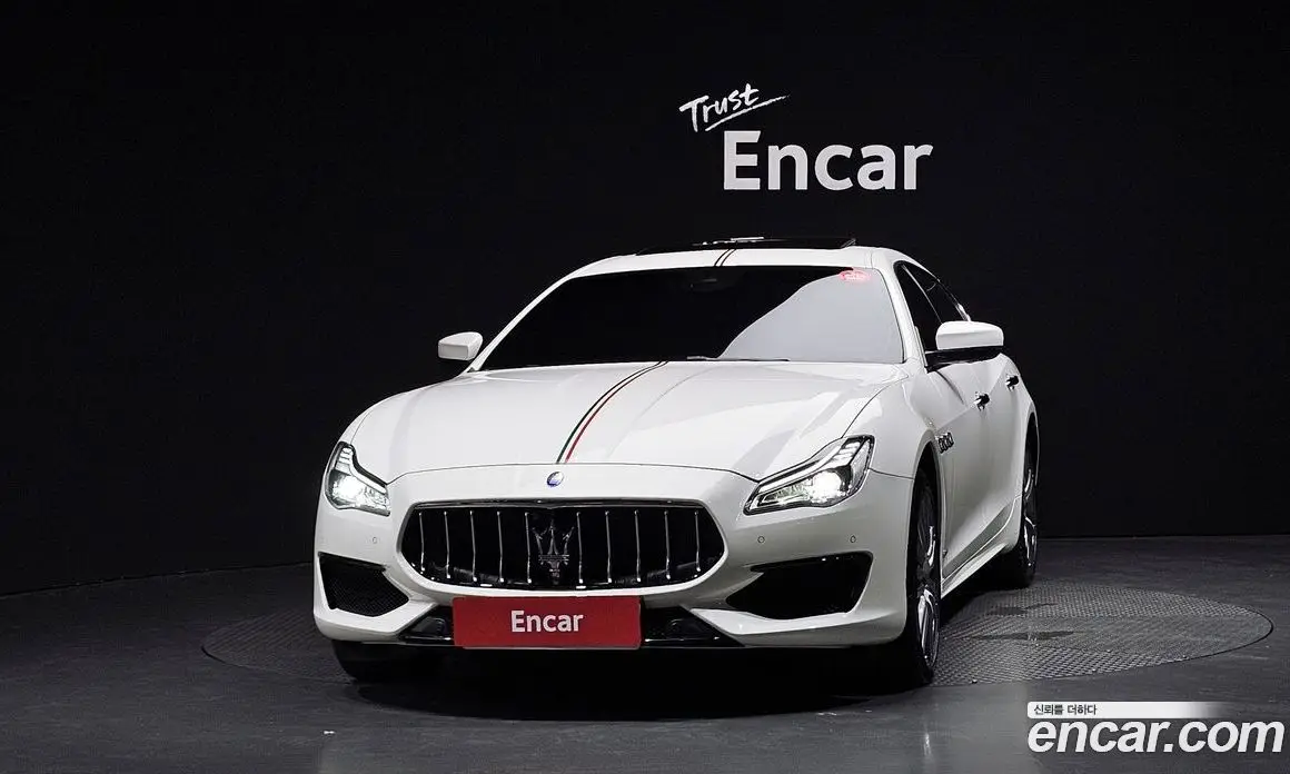 Maserati Quattroporte 2018 3.0 автомат (гидро), фото 3