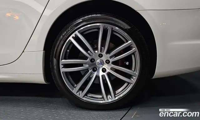 Maserati Quattroporte 2018 3.0 автомат (гидро), миниатюра 7