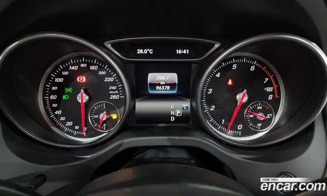 Mercedes-Benz CLA-Class 2017 2.0 автомат (гидро), миниатюра 11