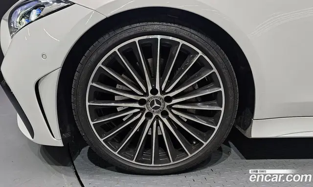 Mercedes-Benz CLS-Class 2022 3.0 автомат (гидро), миниатюра 5