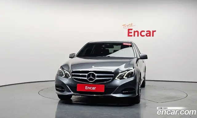 Mercedes-Benz E-Class 2015 2.0 автомат (гидро), миниатюра 2